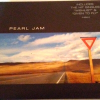 Yield - PEARL JAM